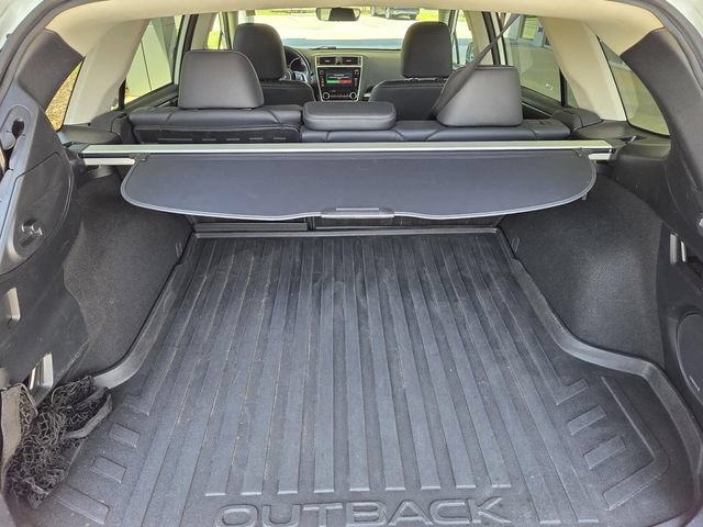 Used 2019 Subaru Outback 3.6R Limited w/ Popular Package #2 AWD/4WD image 15