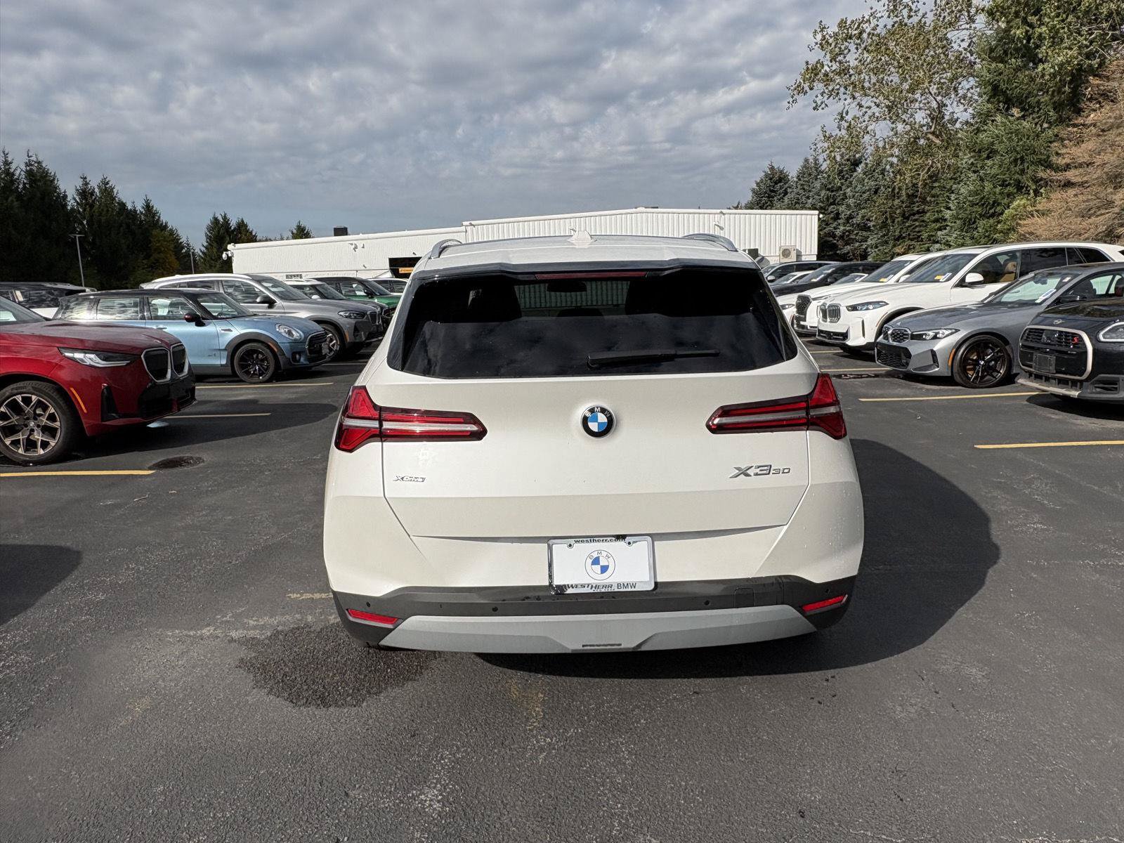 New 2026 BMW X3 xDrive30i w/ Premium Package AWD/4WD image 6