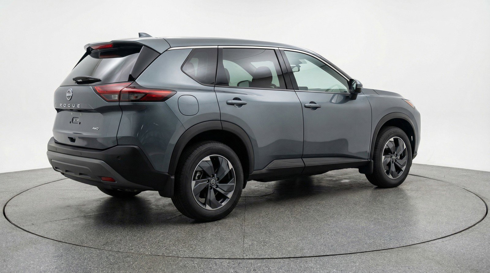 Used 2025 Nissan Rogue SV image 9