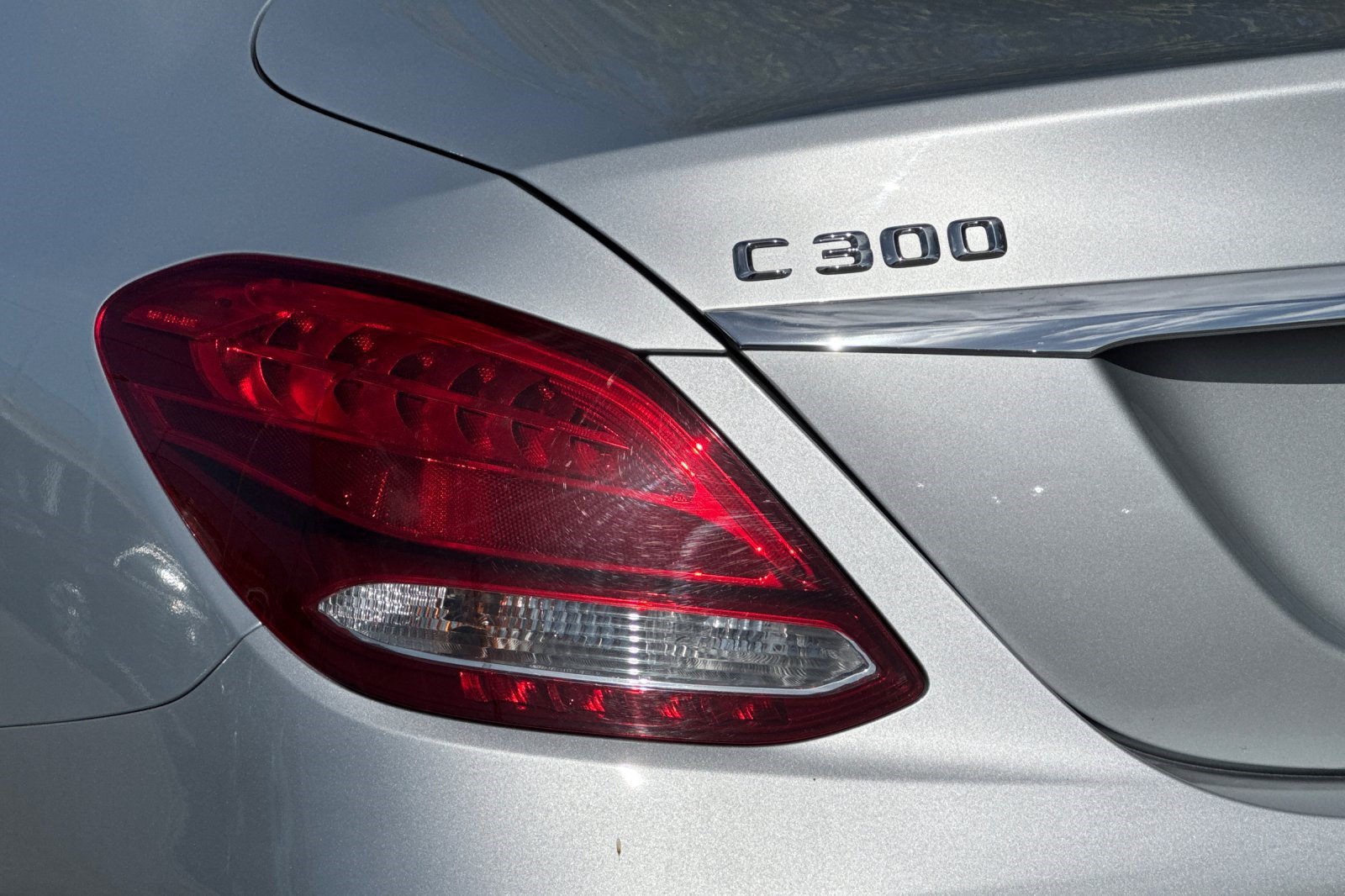 Used 2016 Mercedes-Benz C 300 Sedan image 24