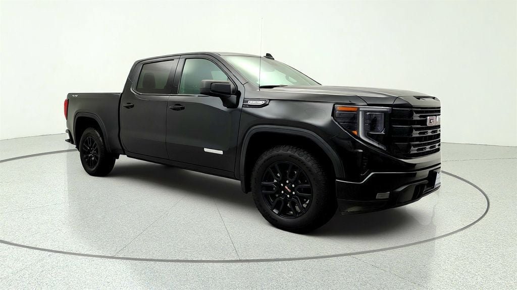 Used 2023 GMC Sierra 1500 Elevation AWD/4WD image 3