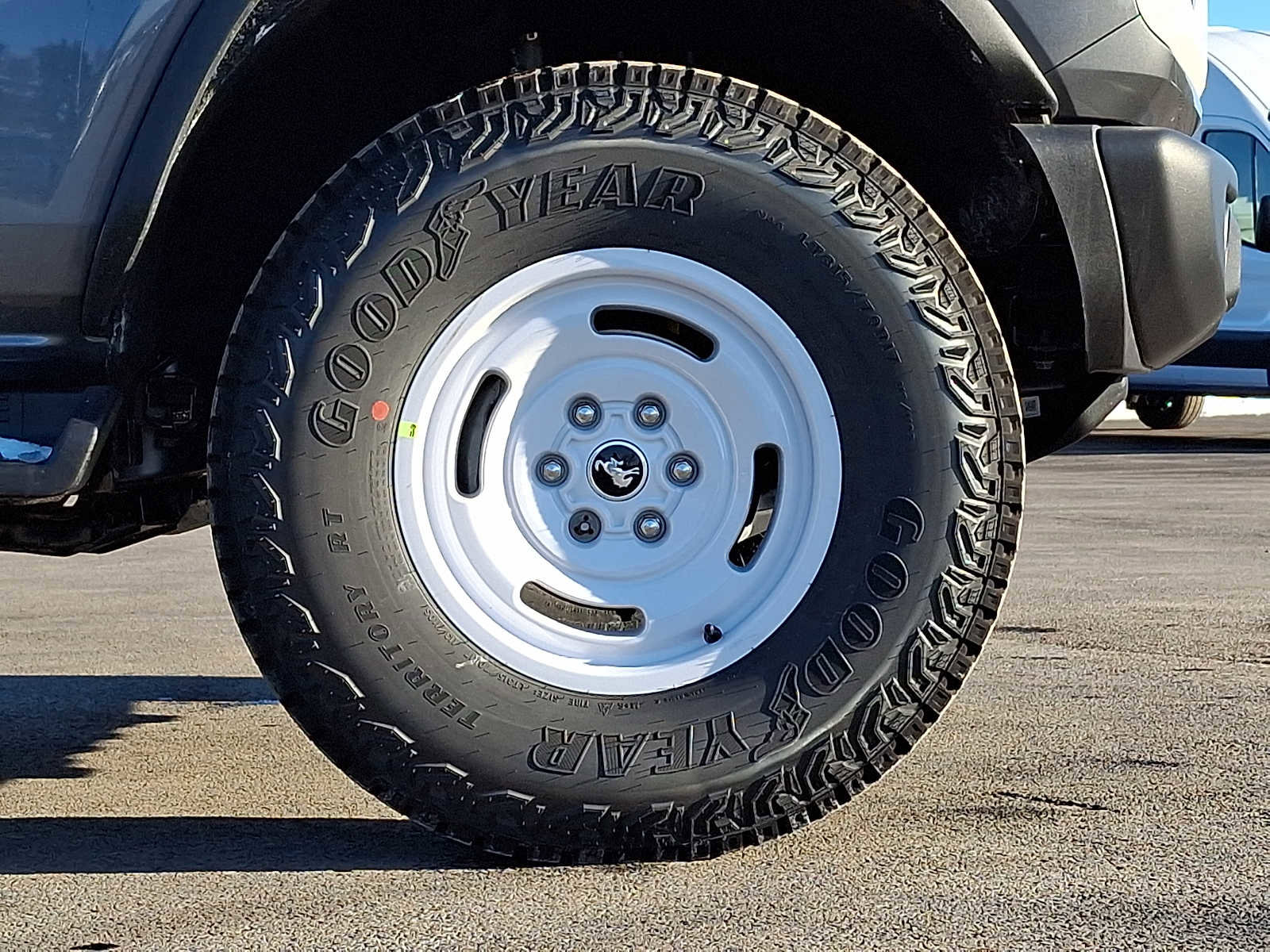 New 2025 Ford Bronco Heritage Edition image 7