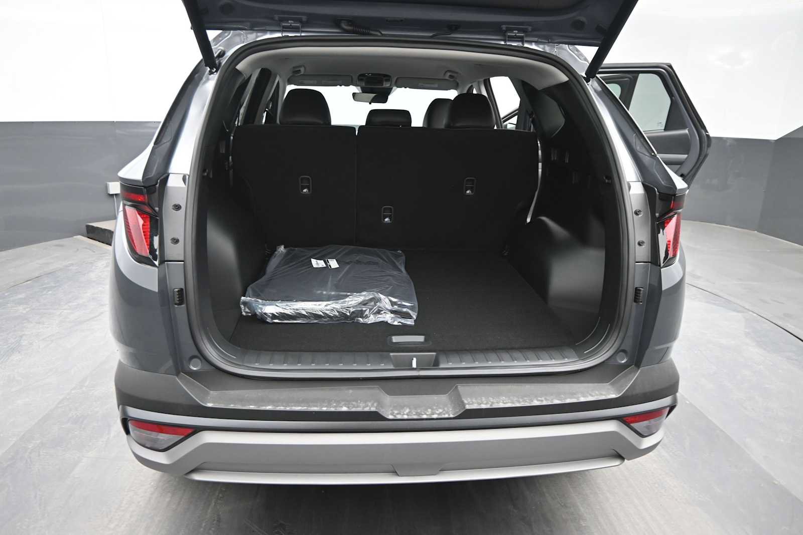 New 2026 Hyundai Tucson SEL Plus AWD/4WD image 14