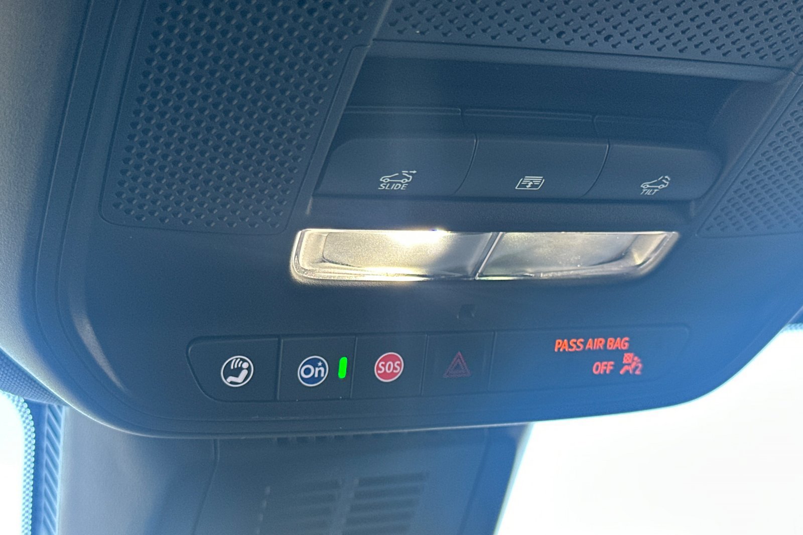Used 2026 Chevrolet Equinox ACTIV w/ Convenience Package III FWD image 23