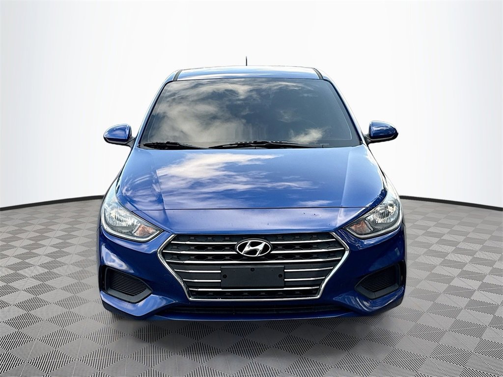 Used 2020 Hyundai Accent SE video 2