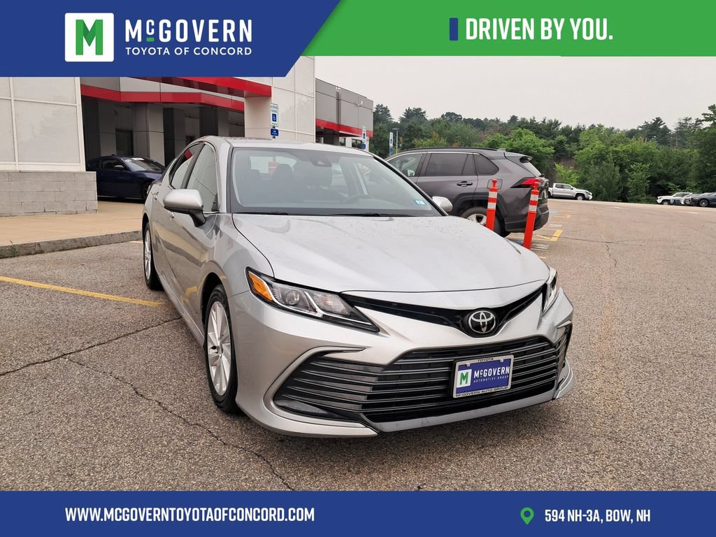 Used 2021 Toyota Camry LE FWD image 9