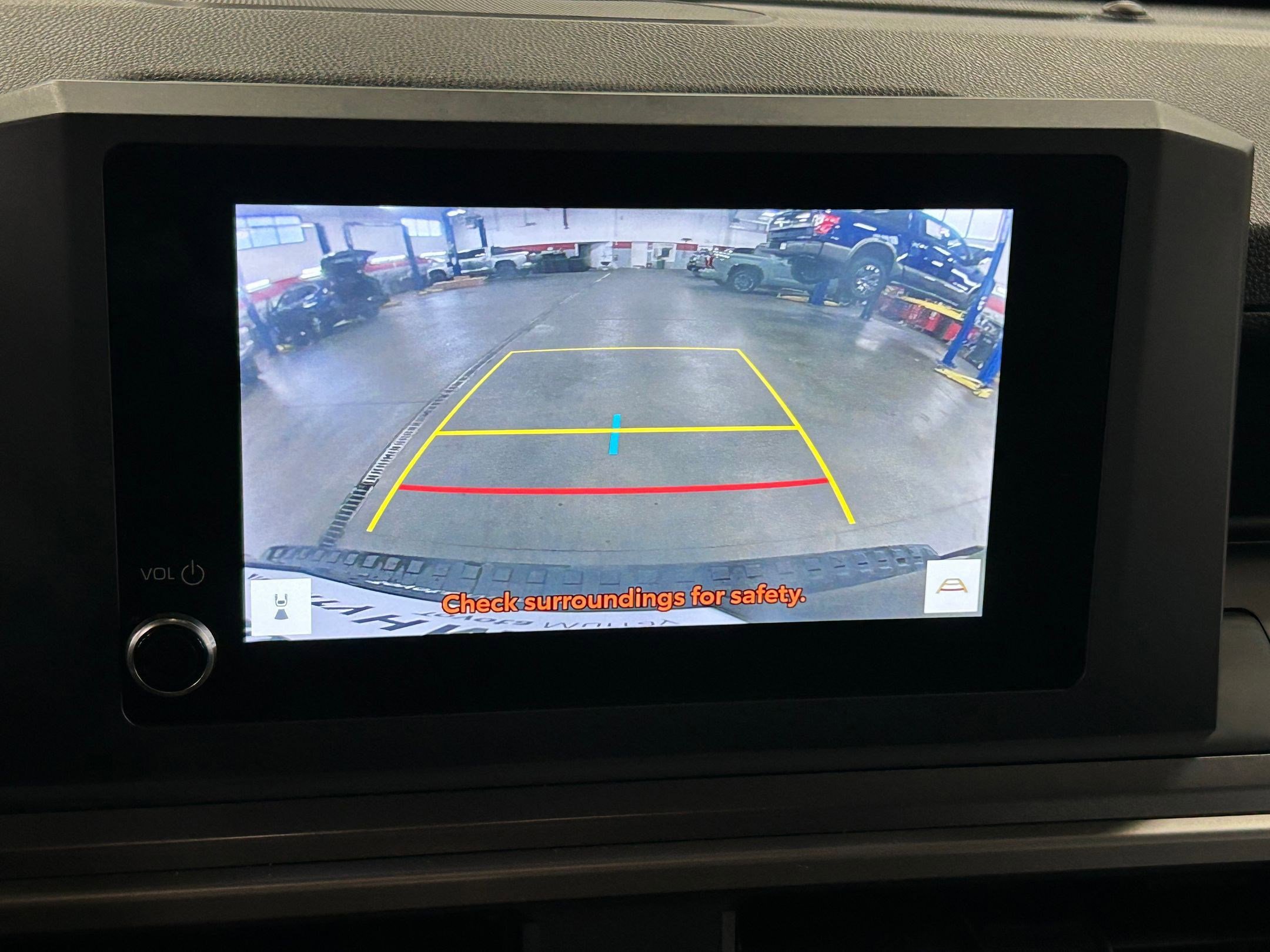 Used 2025 Toyota 4Runner SR5 AWD/4WD image 22