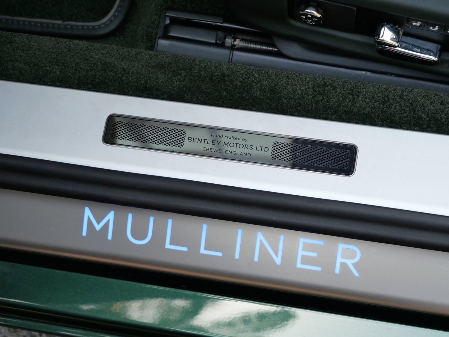 Used 2022 Bentley Continental GT Mulliner AWD/4WD image 23