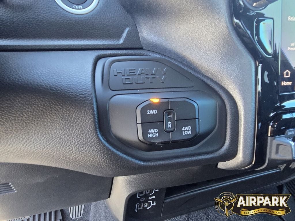 New 2025 RAM 2500 Tradesman AWD/4WD image 21