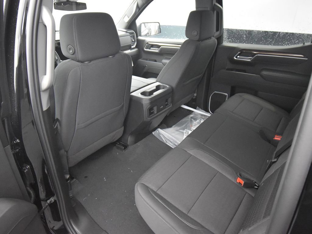 New 2026 Chevrolet Silverado 1500 LT image 9