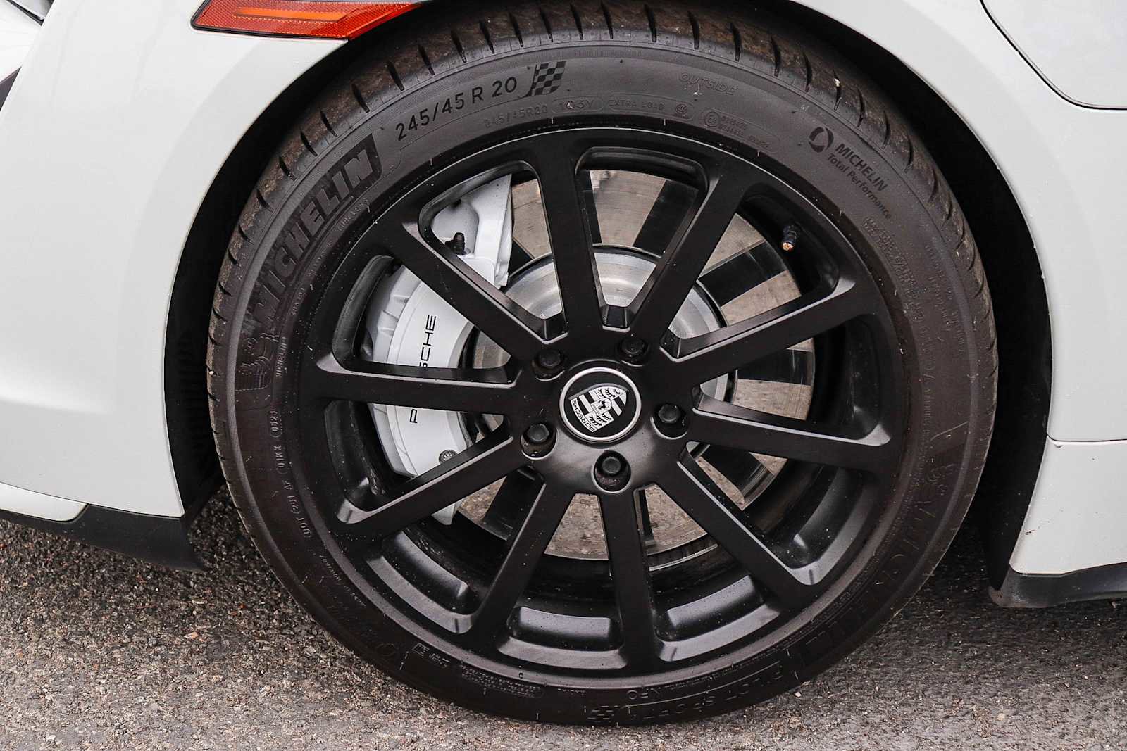 Used 2021 Porsche Taycan Turbo image 12