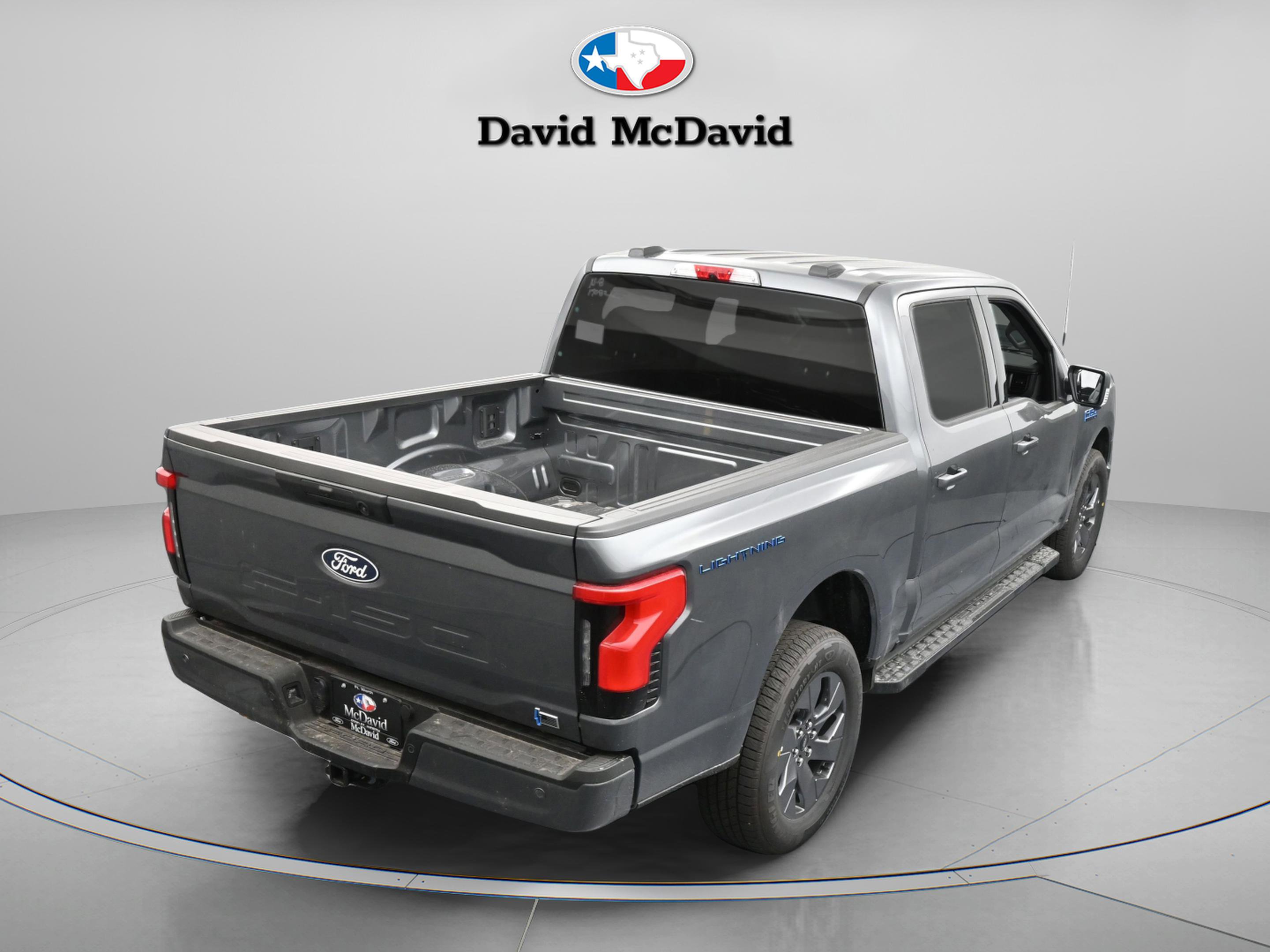 New 2025 Ford F150 Lightning Flash image 17