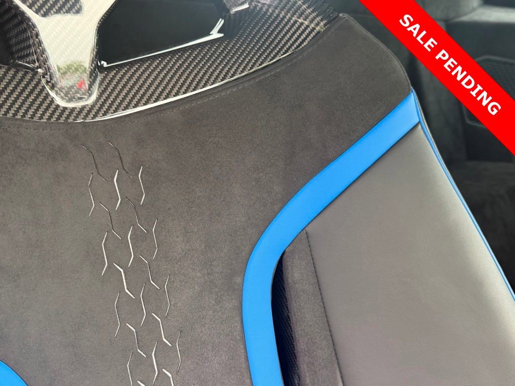Used 2023 Lamborghini Huracan Tecnica RWD image 37