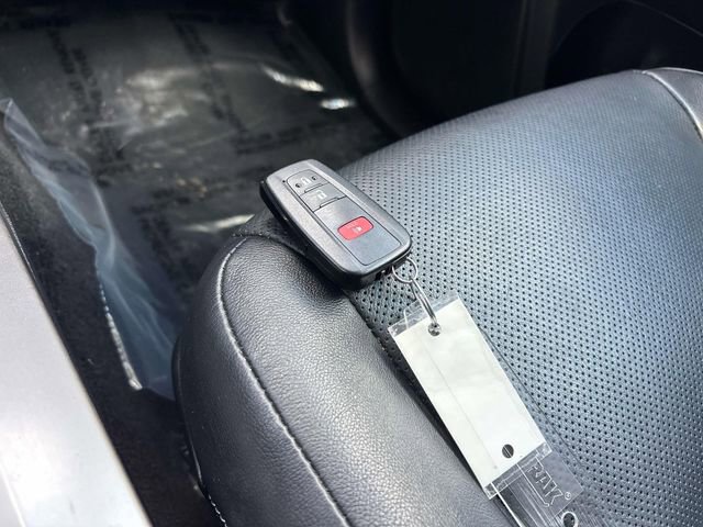 Used 2022 Toyota 4Runner Limited image 31