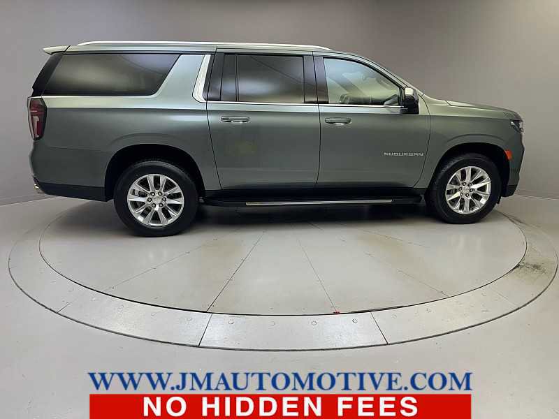 Used 2023 Chevrolet Suburban Premier AWD/4WD image 6