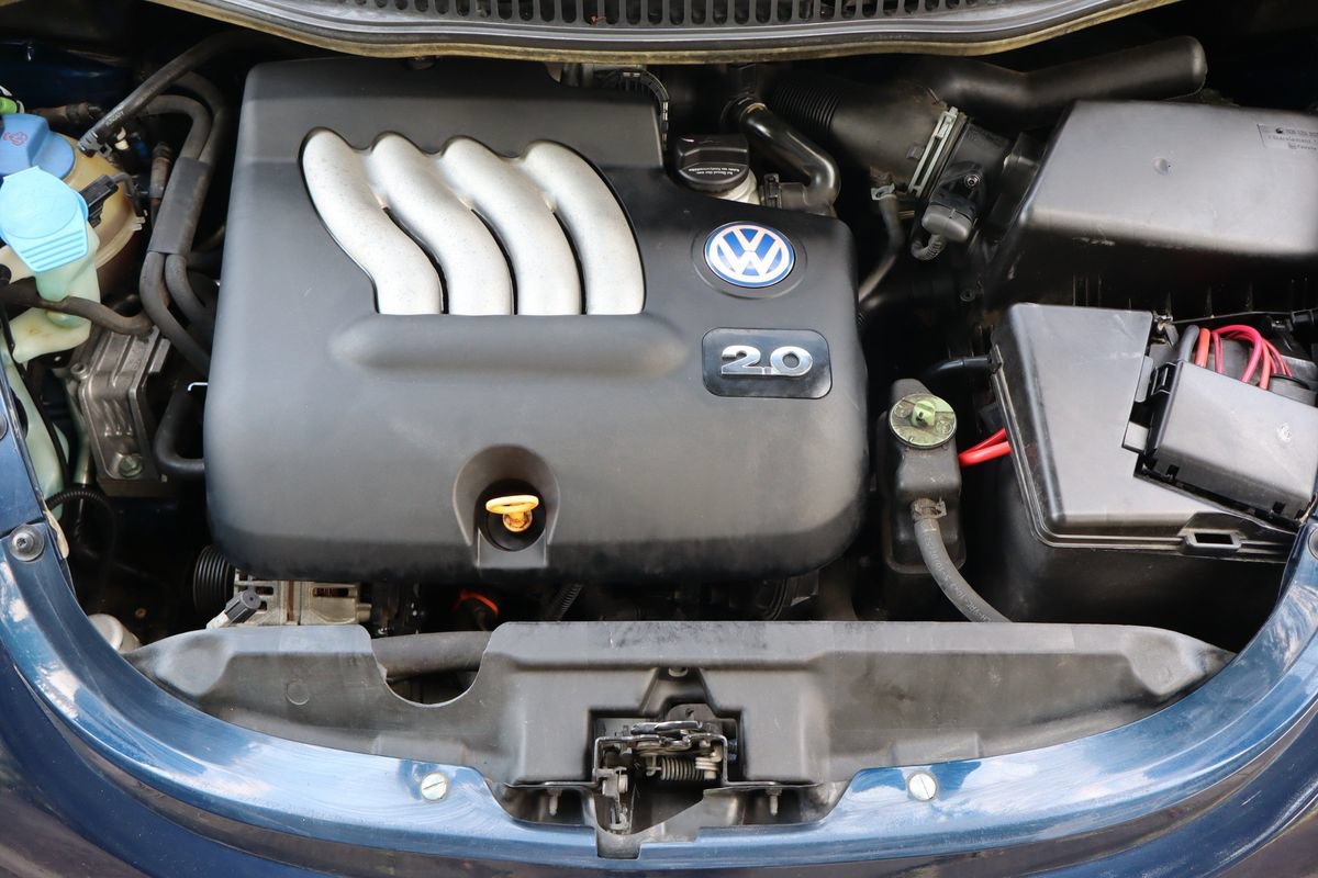 Used 2003 Volkswagen Beetle GL FWD image 32