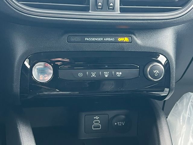 New 2026 Ford Escape SE image 20
