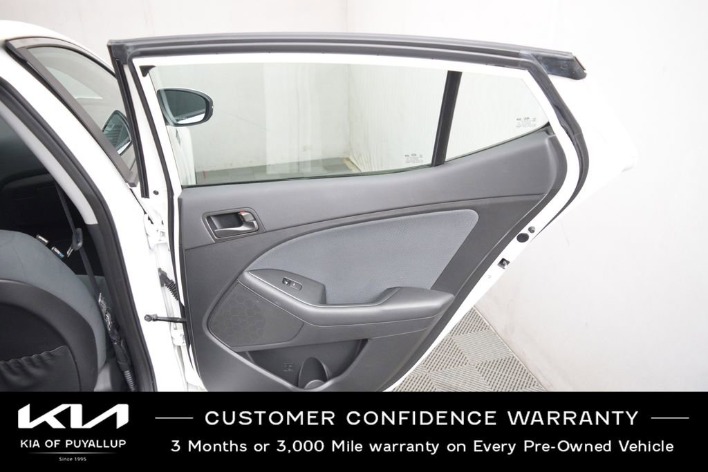 Used 2015 Kia Optima LX image 13