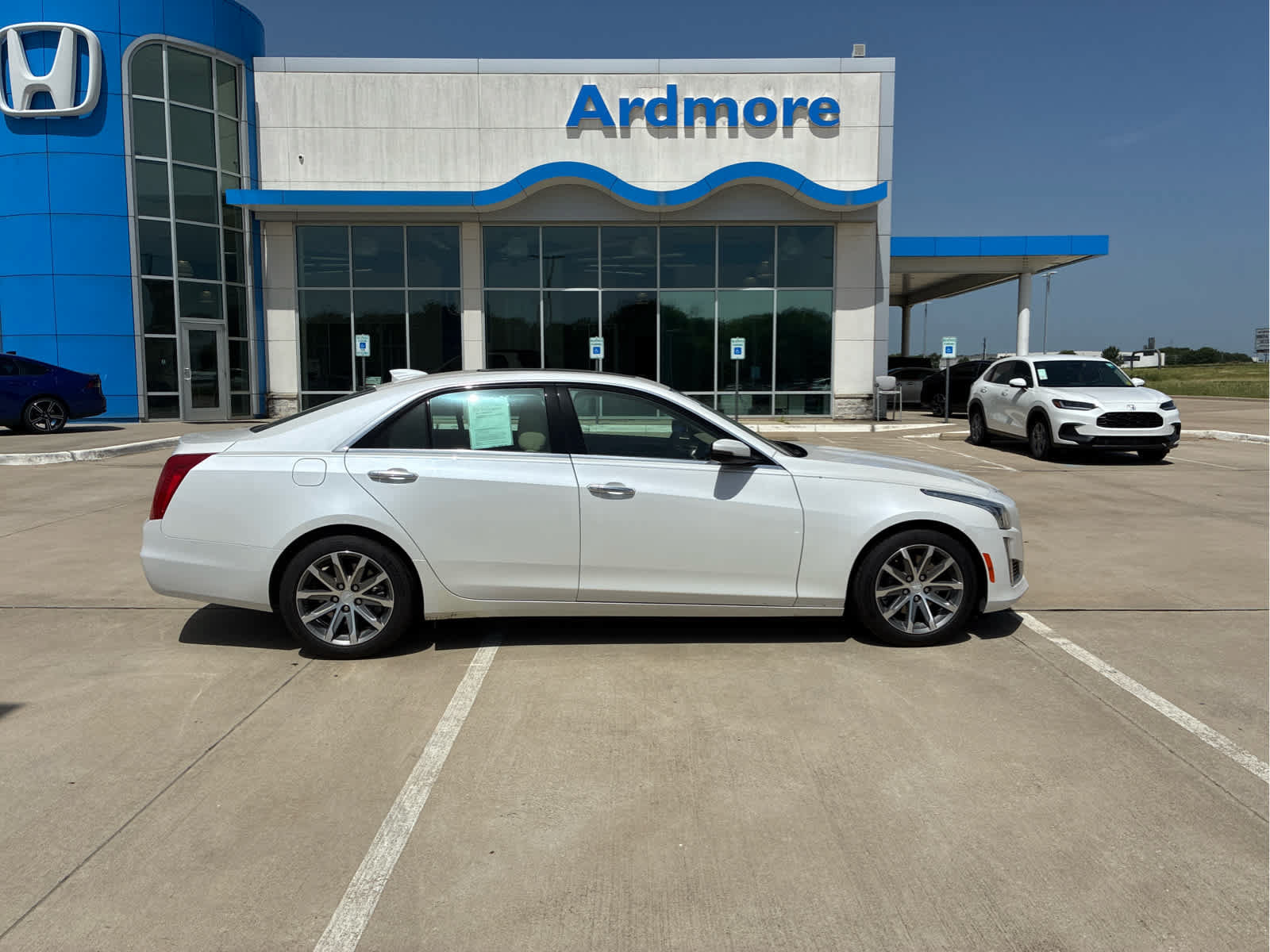 Used 2016 Cadillac CTS Luxury RWD image 19