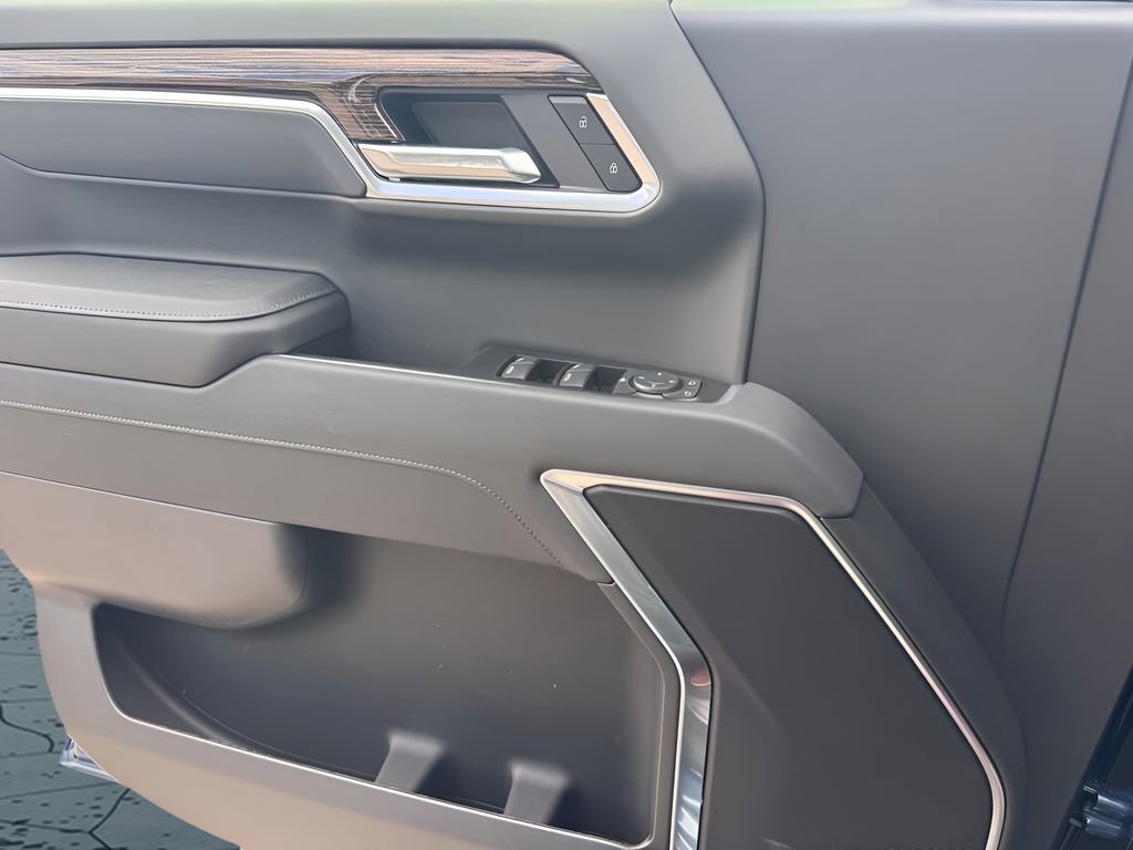 New 2026 GMC Sierra 1500 Elevation RWD image 17