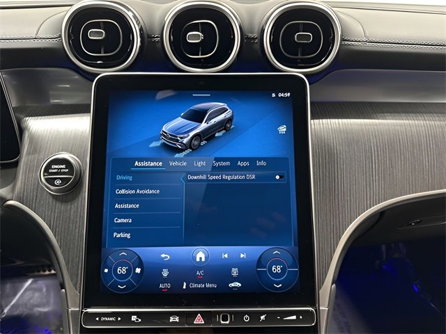 Used 2025 Mercedes-Benz GLC 300 4MATIC image 21