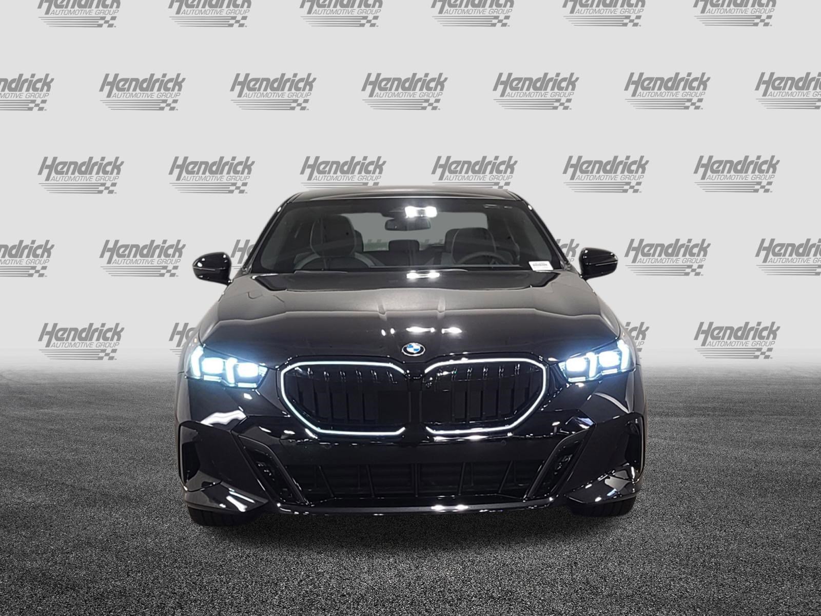 New 2026 BMW 540i xDrive image 2