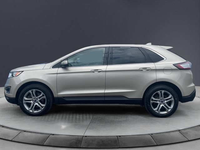 Used 2017 Ford Edge Titanium w/ Equipment Group 301A AWD/4WD image 2