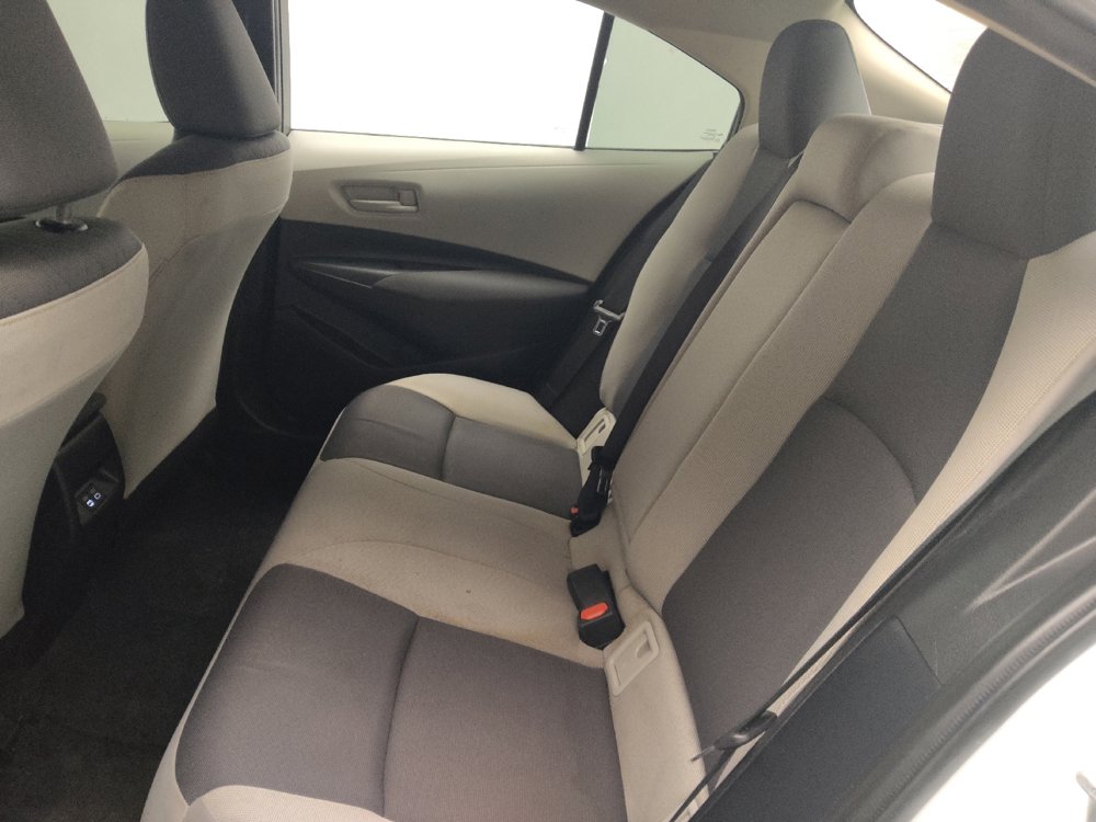 Used 2025 Toyota Corolla LE FWD image 18