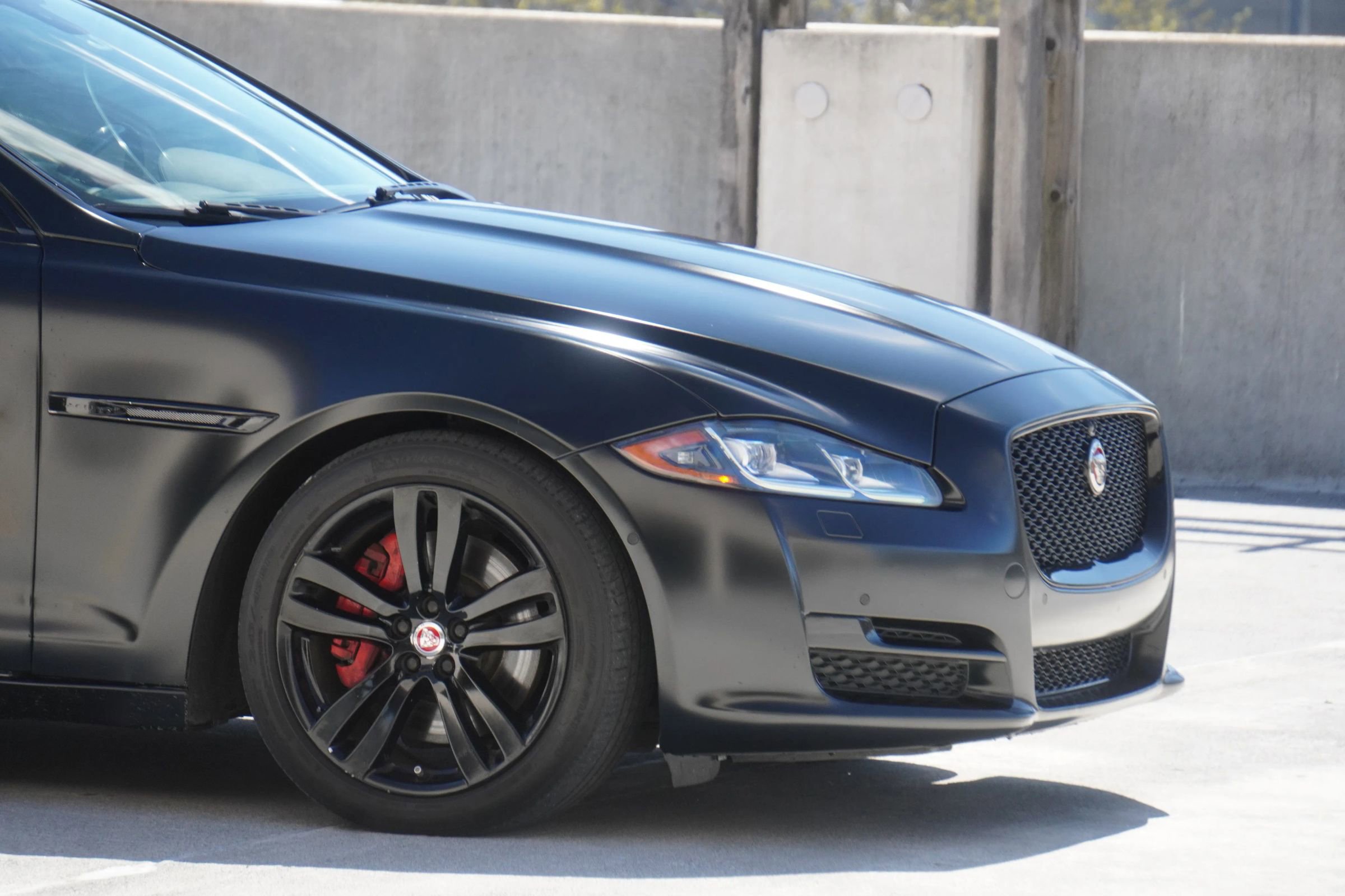Used 2016 Jaguar XJ L Portfolio AWD/4WD image 28