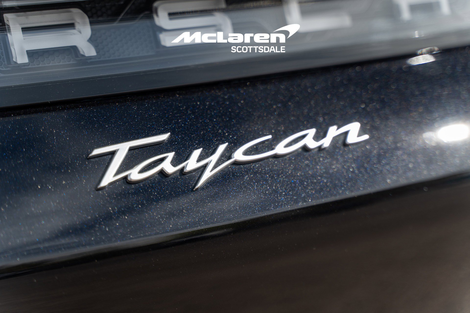 Used 2021 Porsche Taycan image 16