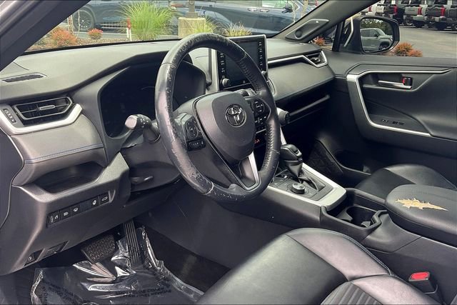 Used 2019 Toyota RAV4 XSE AWD/4WD image 14