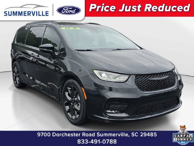 Used 2022 Chrysler Pacifica Touring-L w/ S Appearance Package