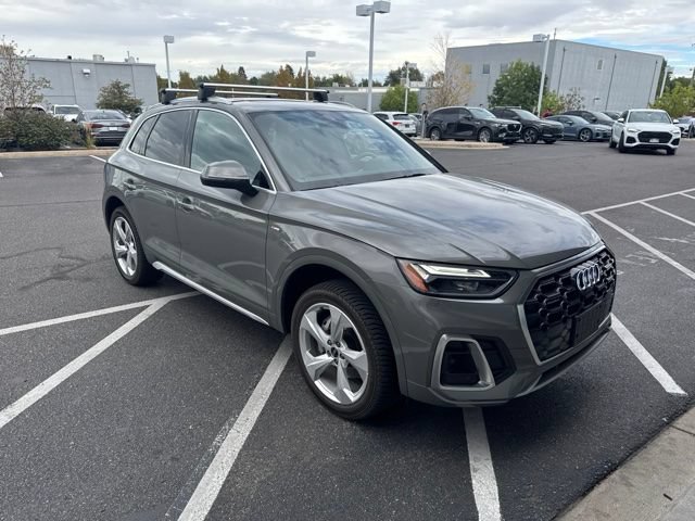 Certified 2023 Audi Q5 2.0T Premium Plus AWD/4WD image 3