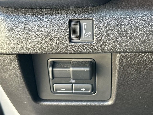 Used 2024 GMC Canyon AT4 w/ Canyon Safety Plus Package image 17