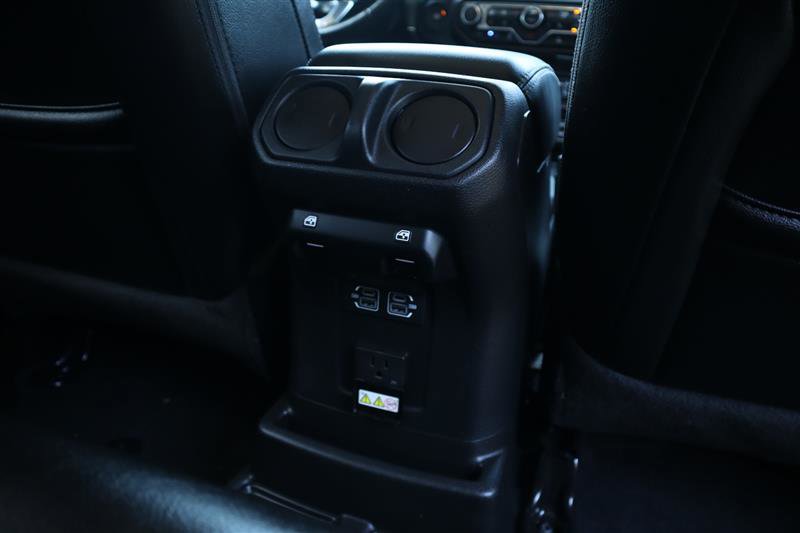 Used 2022 Jeep Wrangler Unlimited Sahara w/ Cold Weather Group image 26