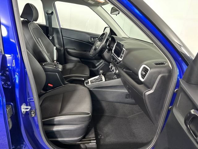 Certified 2023 Hyundai Venue Limited image 29