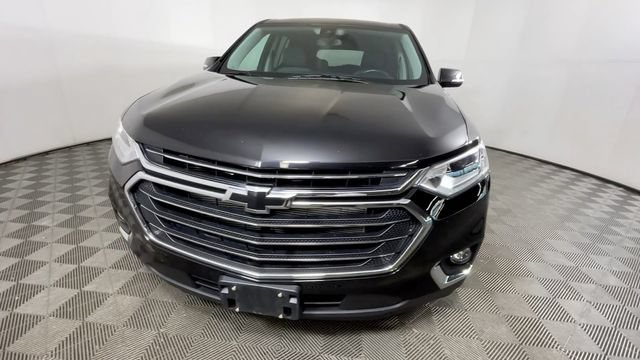 Used 2020 Chevrolet Traverse LT w/ Driver Confidence II Package AWD/4WD image 11