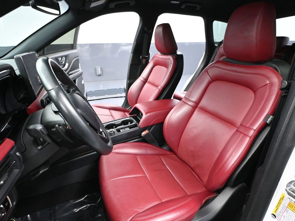 Used 2023 Lincoln Corsair Reserve w/ Jet Appearance Package AWD/4WD image 23