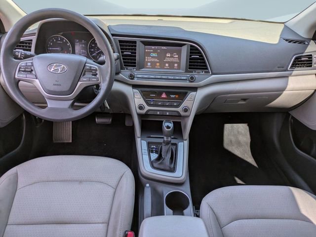 Used 2017 Hyundai Elantra SE image 16