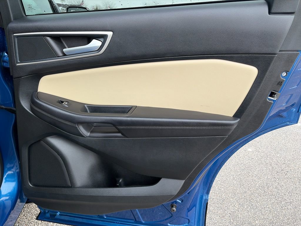 Used 2024 Ford Edge SEL w/ Convenience Package image 33