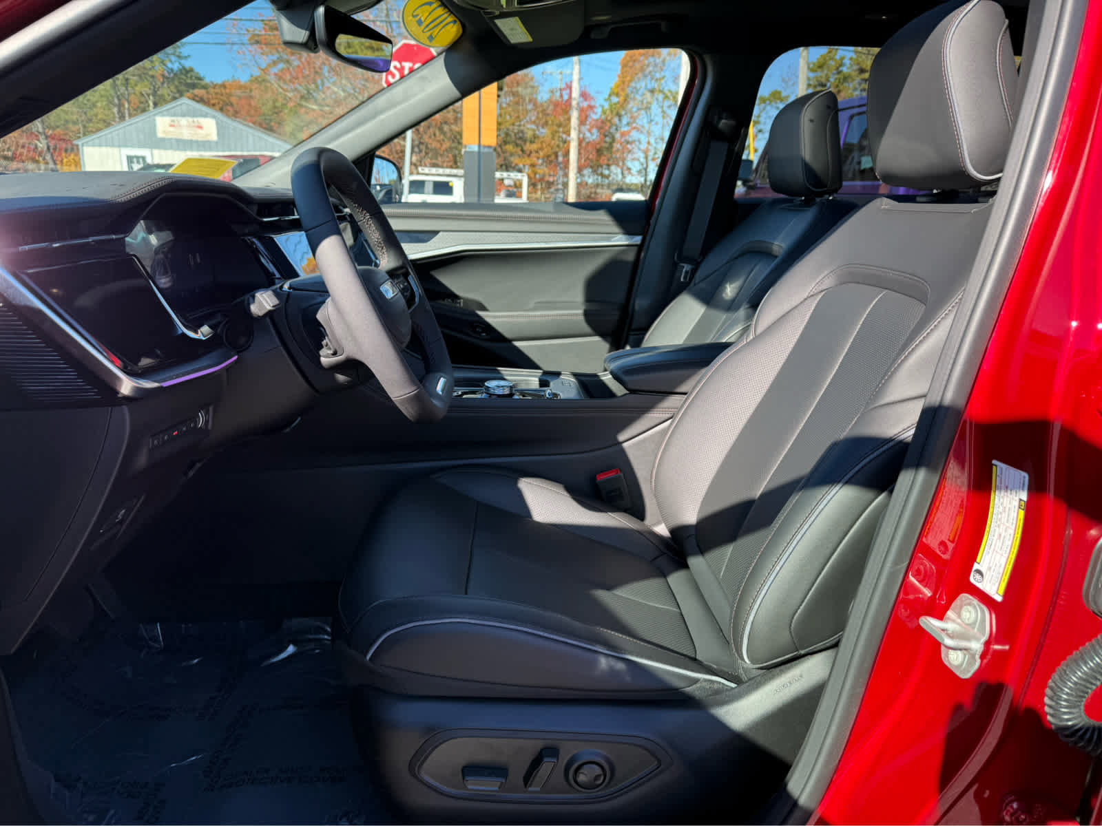 Used 2025 Jeep Wagoneer S Limited image 13