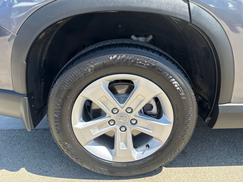 Used 2024 Honda Pilot LX image 10