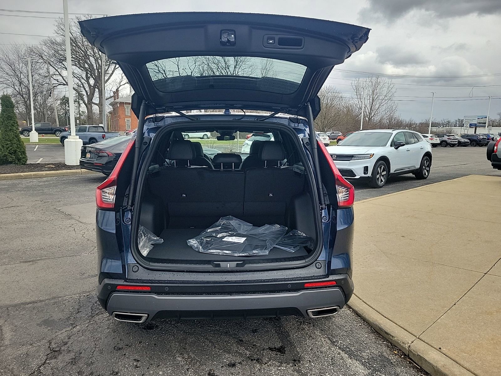 New 2026 Honda CR-V Sport-L image 6