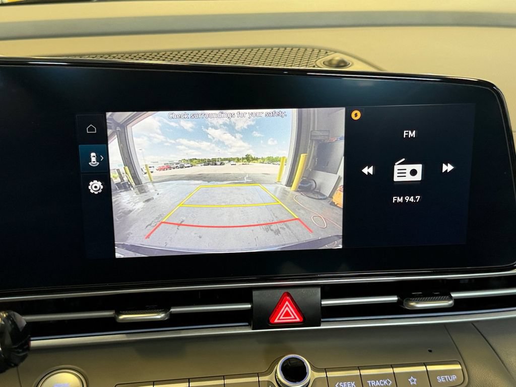 Used 2024 Hyundai Elantra SEL FWD image 20
