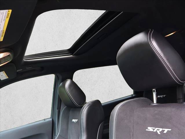 Used 2022 Dodge Durango SRT w/ Technology Group AWD/4WD image 21