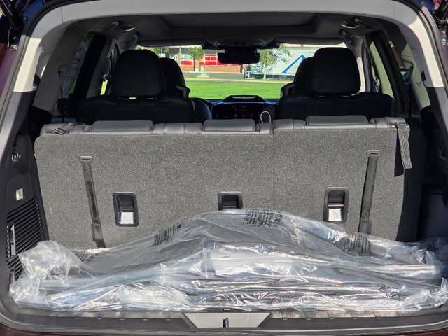 New 2025 Subaru Ascent Touring image 4