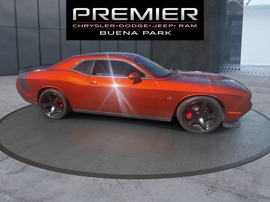 Certified 2020 Dodge Challenger R/T Scat Pack w/ Scat Pack Stripe RWD video 3