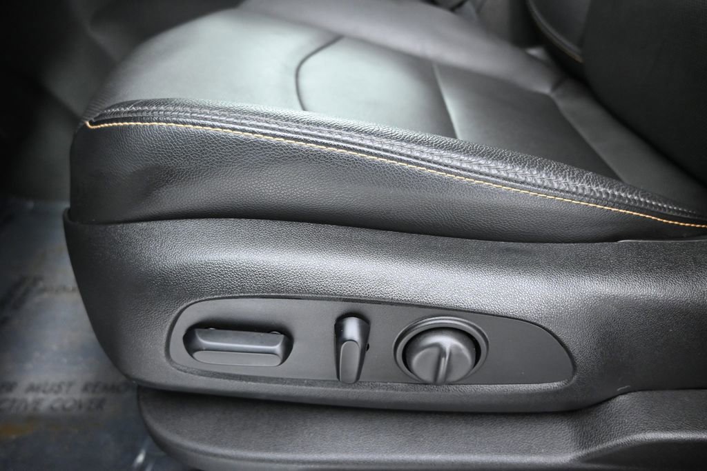 Used 2020 Chevrolet Equinox Premier AWD/4WD image 21