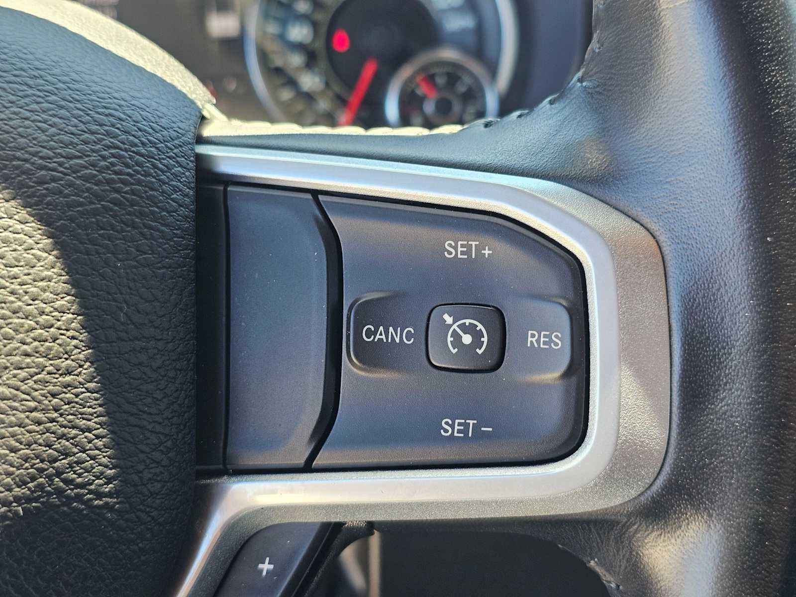Used 2022 RAM 1500 Big Horn AWD/4WD image 29