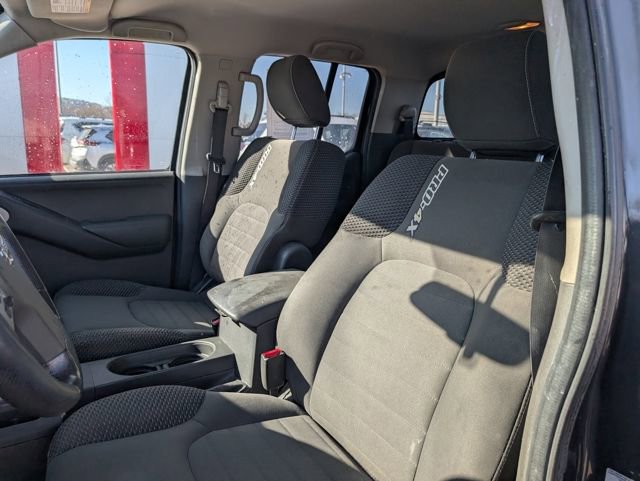 Used 2014 Nissan Frontier PRO-4X image 6